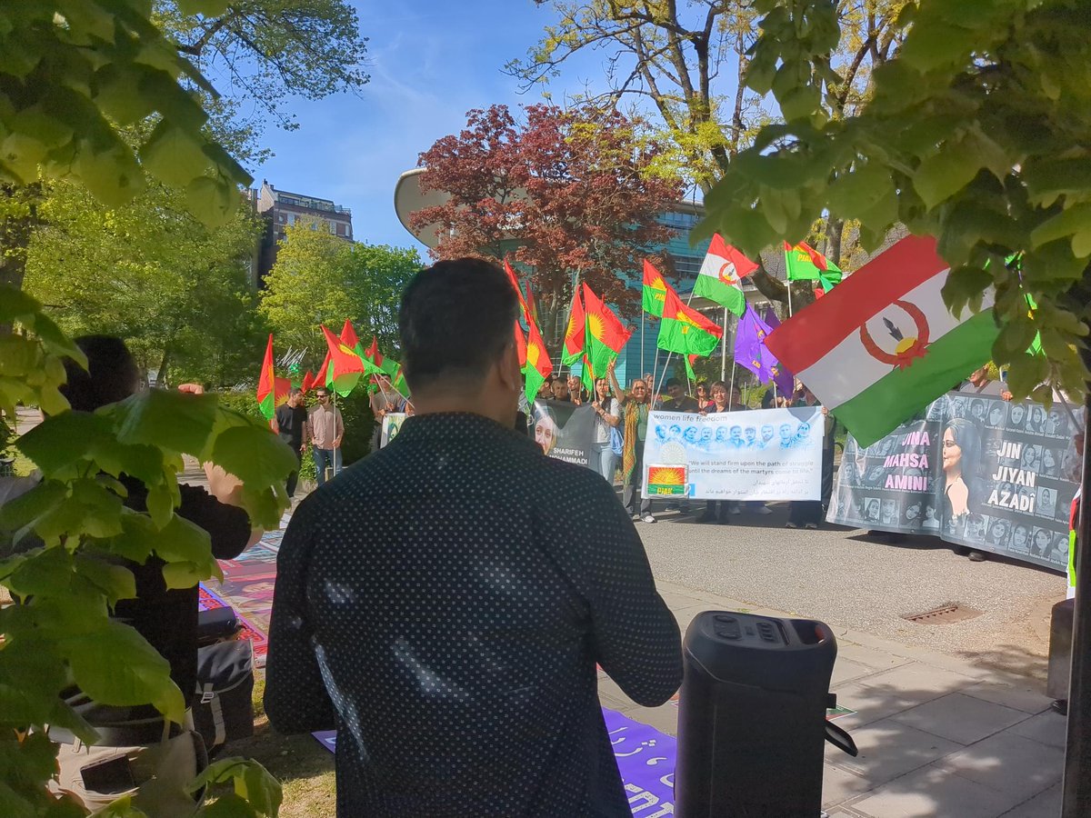 NAVBEL_External's tweet image. 26-04-2026 #Brussels, #Iran Embassy.
PJAK– Belgium Committee, Condemning Mass Executions, Supporting Political Prisoners, and Denouncing Attacks on Kurdish Political Party Camps in the Kurdistan Region.
#Rojhelat #Rojhilat #Kurdistan #PJAK #JinJiyanAzadi #WomenLifeFreedom