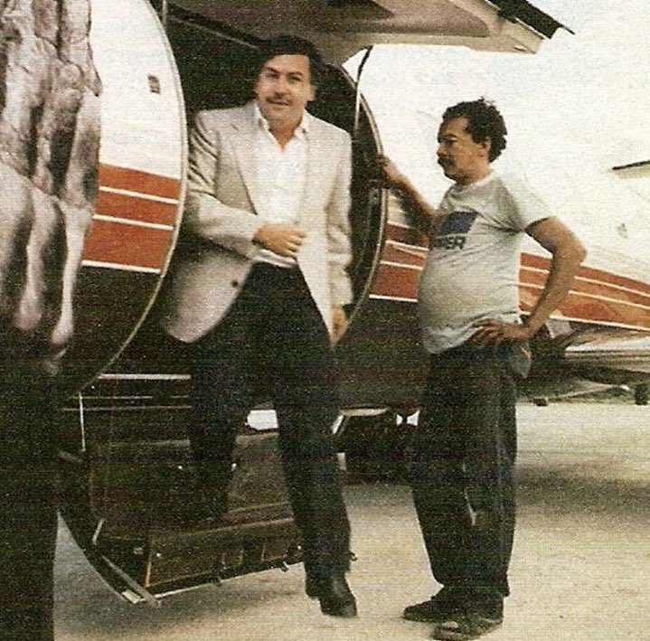 ReddCinema's tweet photo. Pablo Escobar 📸 https://t.co/efthNrFFiz