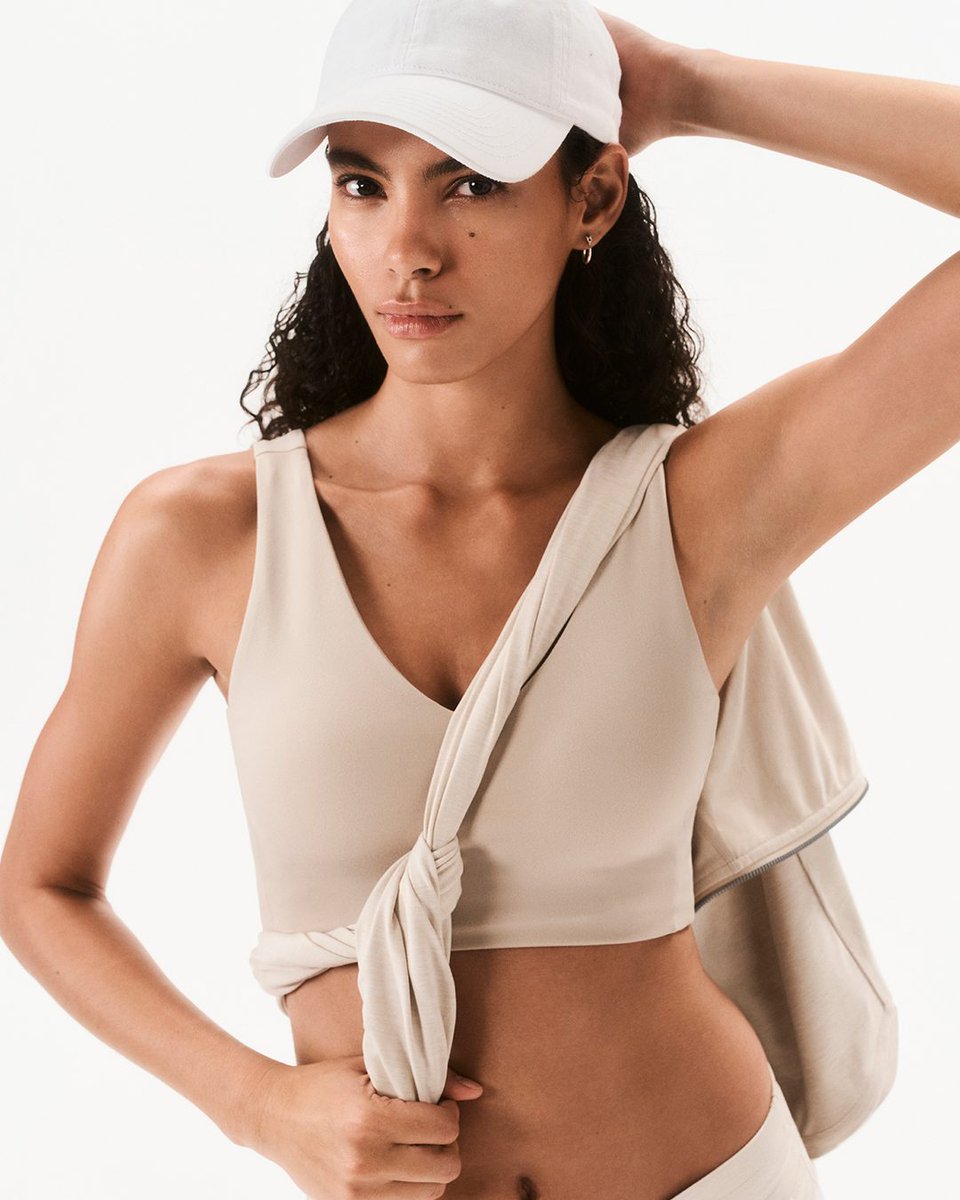 dkny's tweet image. Your city uniform—no explanation needed.

#DKNY
