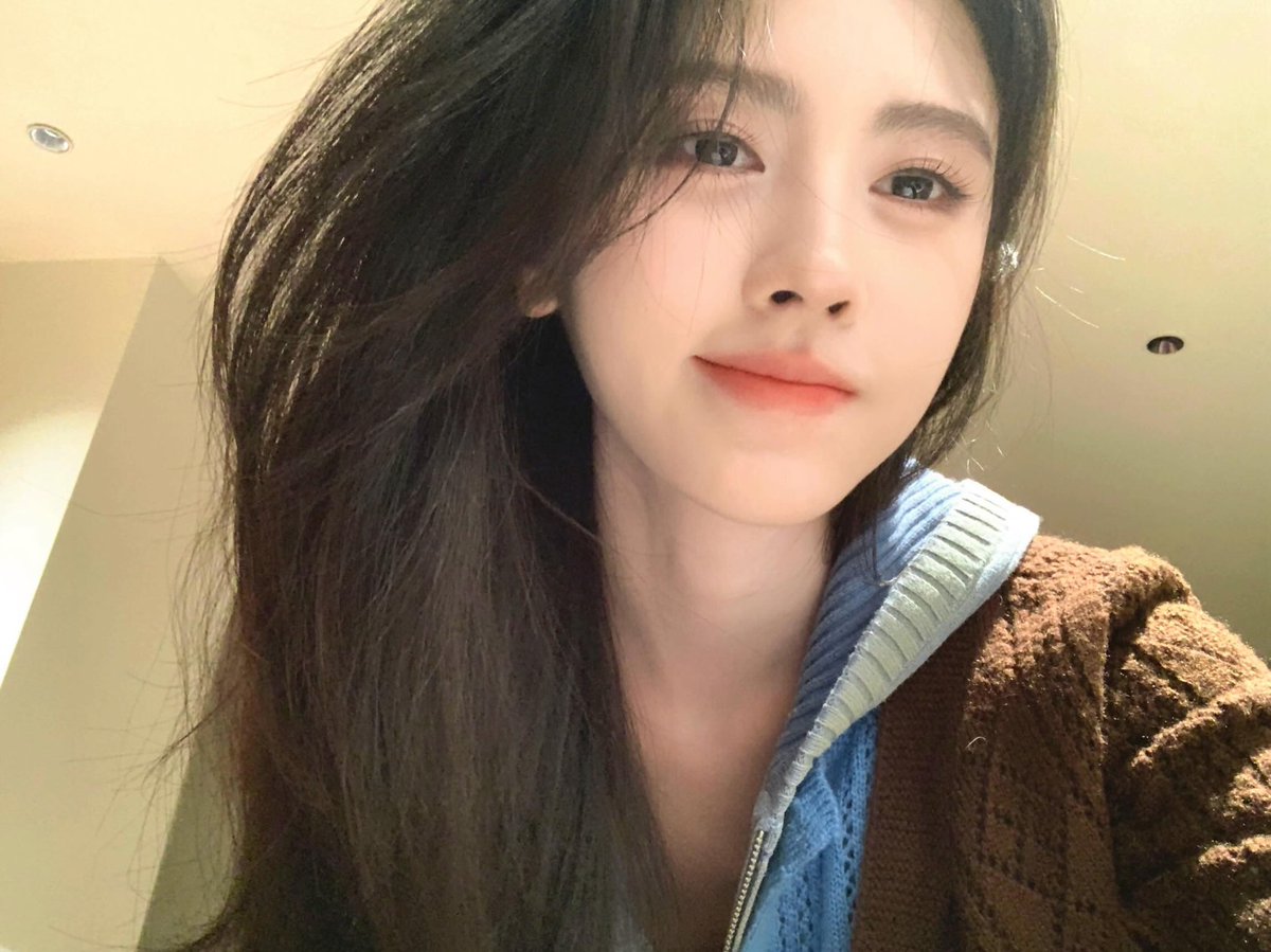 리내 tweet media