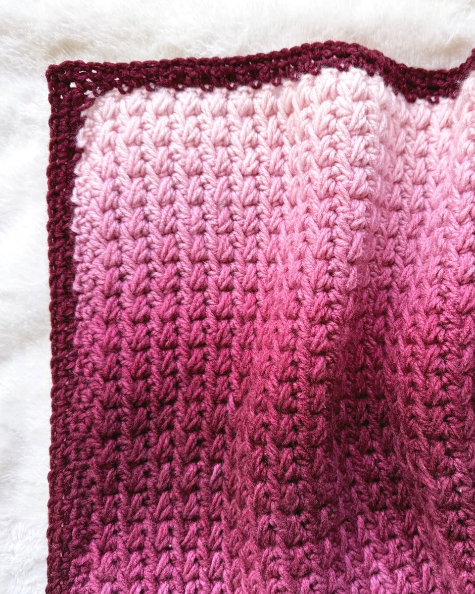 Lion Brand Yarn tweet media