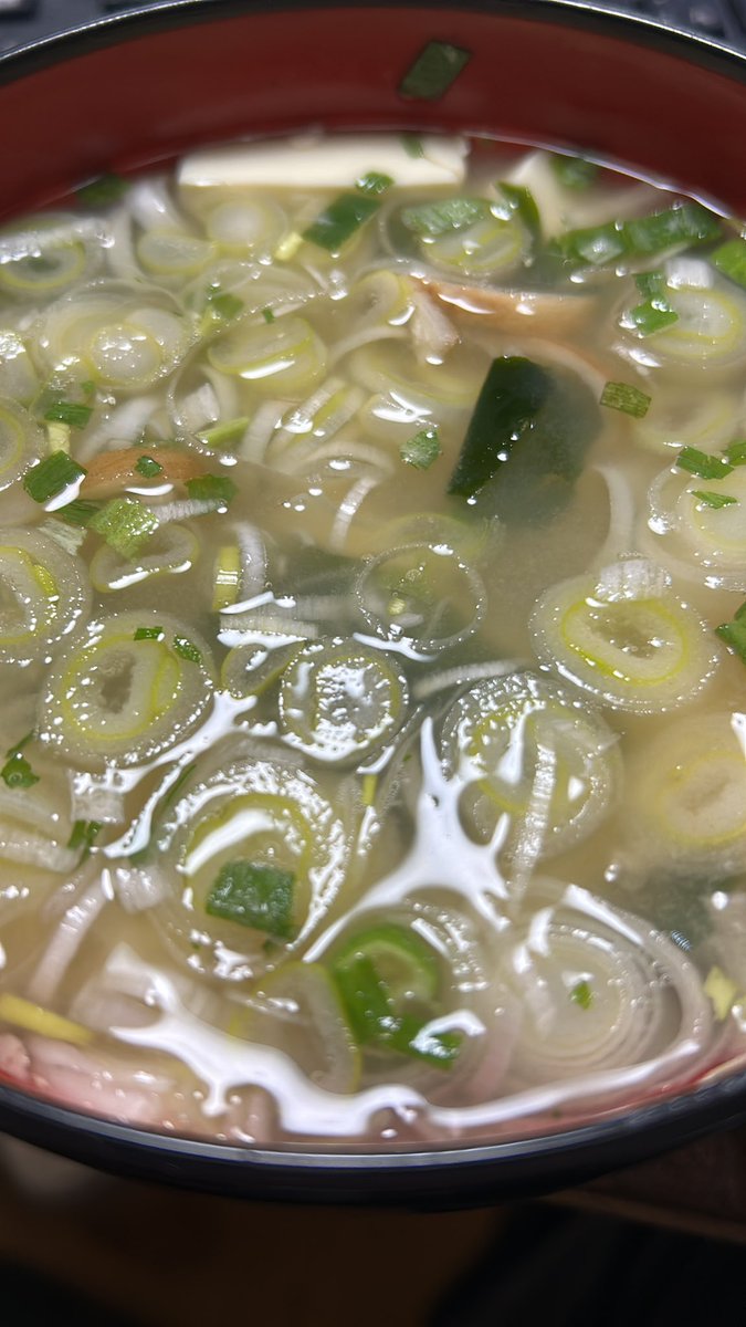 にーにー tweet media