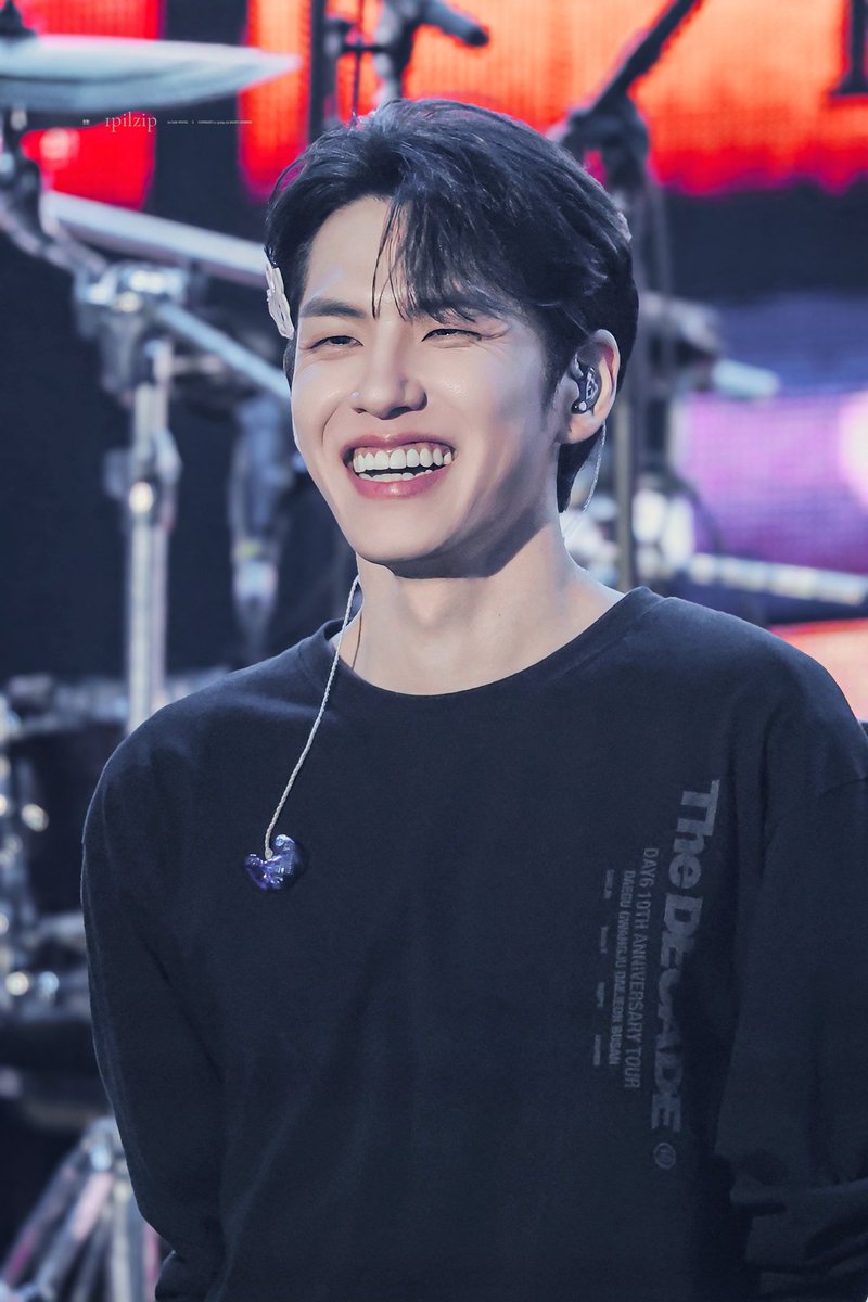 김솔솔🦋 tweet media