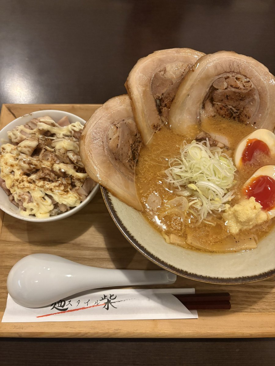 らいと @ラーメン梅高 tweet media