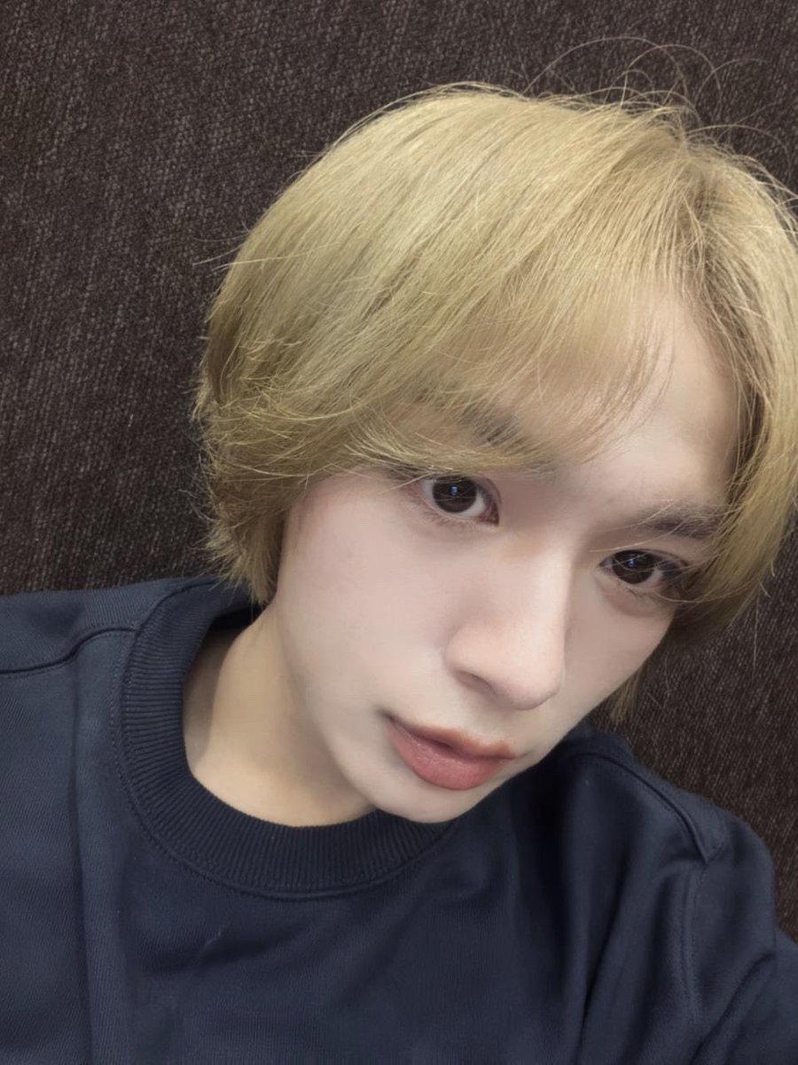 hinas2_0's tweet photo. 존버 대 성 공 https://t.co/YDS0KhMDHO