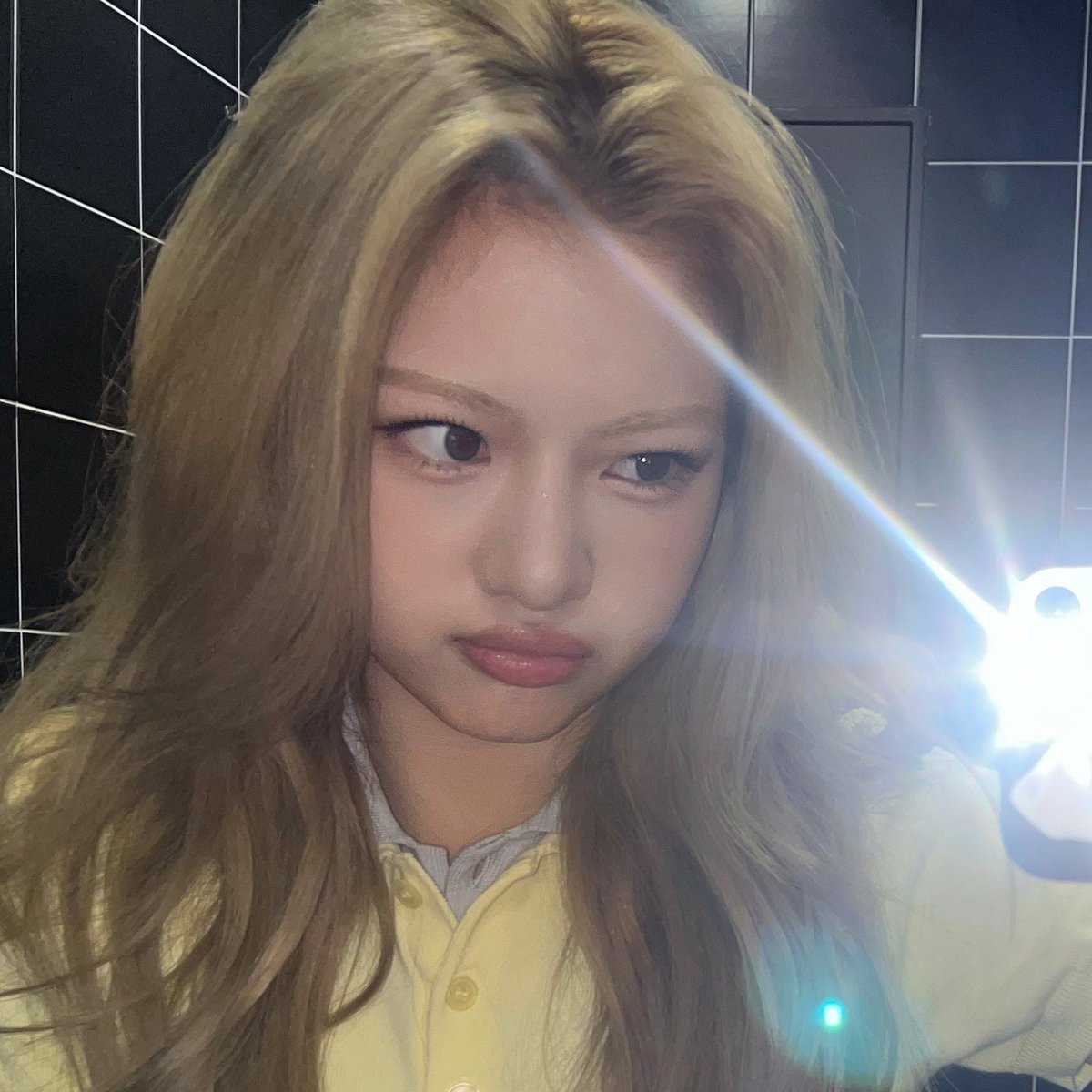 하랑 tweet media