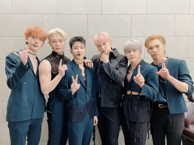 mirueunwo2's tweet image. [MY1PICK] theme 
存在だけで 輝くプレゼントのようなグループは？
本日まで 2026-04-27
ただいま1位🌟
fsn-app.my1pick.com/app/link/theme…

#마이원픽 #MY1PICK #theme #아스트로 #ASTRO