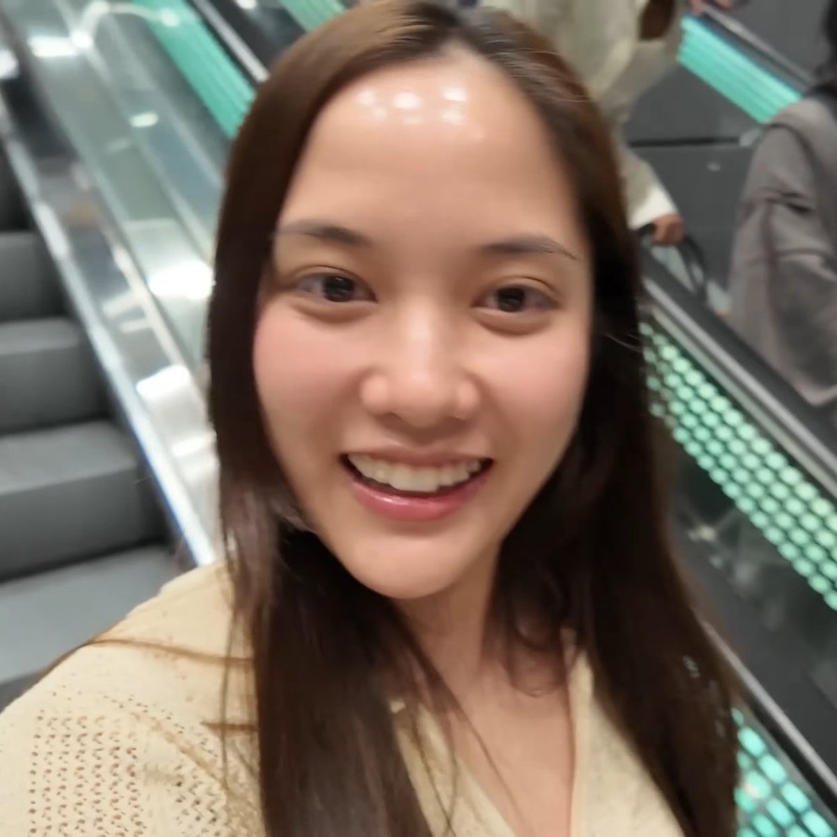 earnznNK's tweet image. คิดถึงน้องฟรีนลูกรัก เบบี้สโรชี่ของแม่✨

#srchafreen‌ #GIRLFREEN