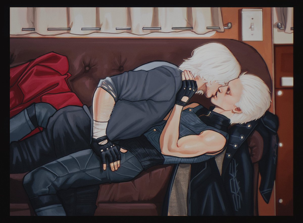 storytellering's tweet photo. Nobody tell Nico what these two are getting up to in the back of her van #dmcdv https://t.co/r3MWHEmZgq