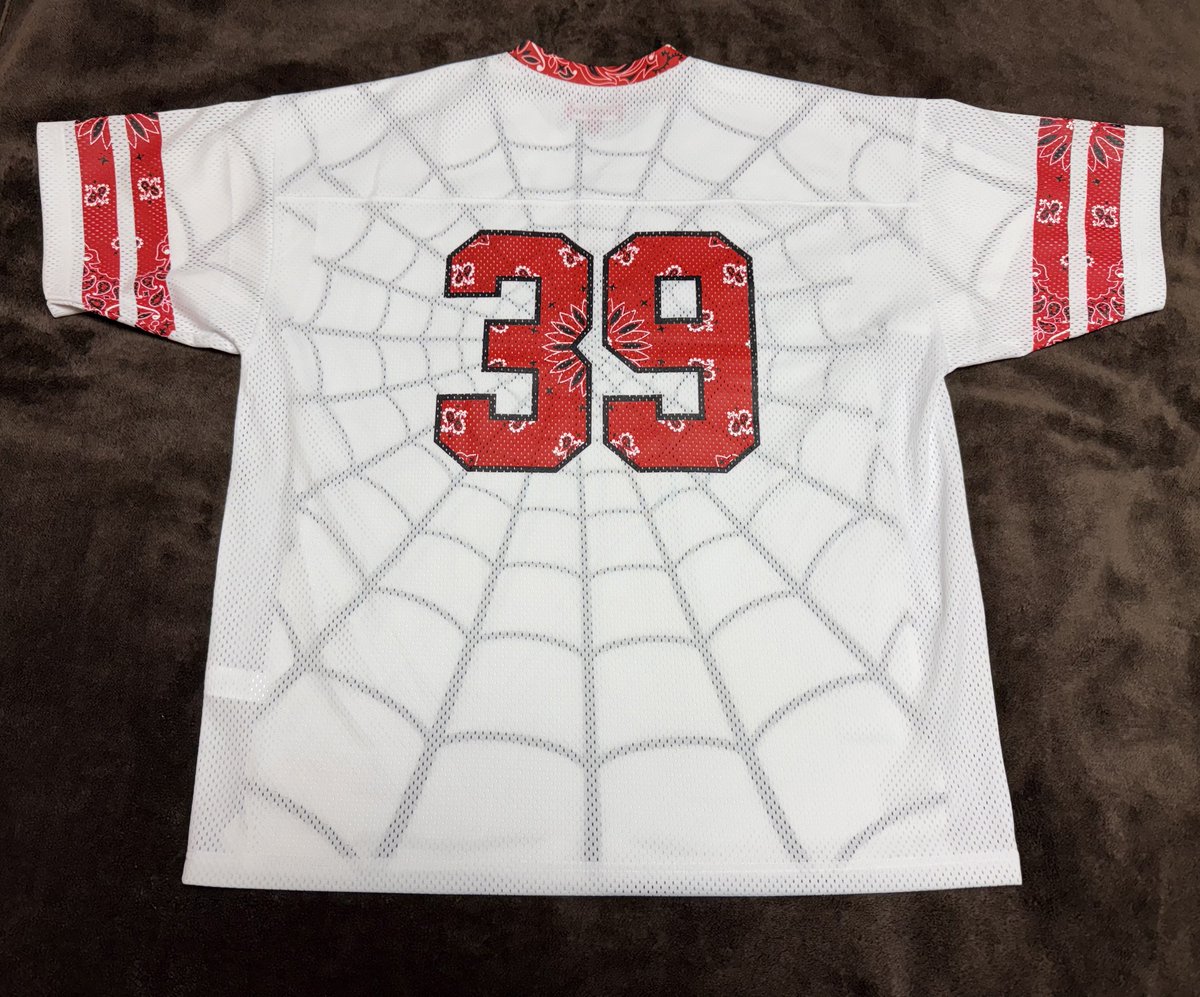 Supreme_X_Gratz's tweet image. Do you think this is a good idea? Or do you think it's not?
#Supreme
#SpiderMan