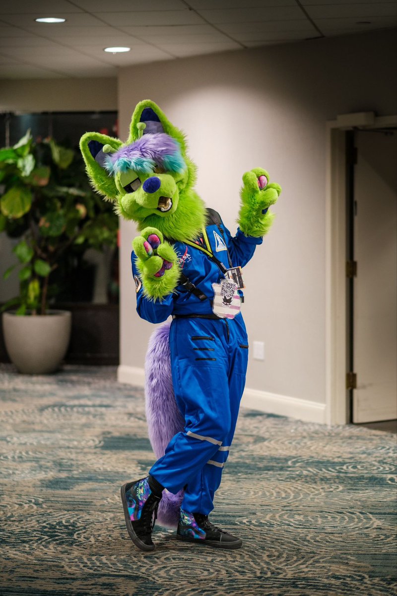 PuppyFromSpace's tweet photo. Thank you so much to those I met at furgeddaboutit! It was such a fun con, can’t wait until the next one :3
#furg #furgeddaboutit #furgeddaboutit2026 https://t.co/edoNrpgWIX