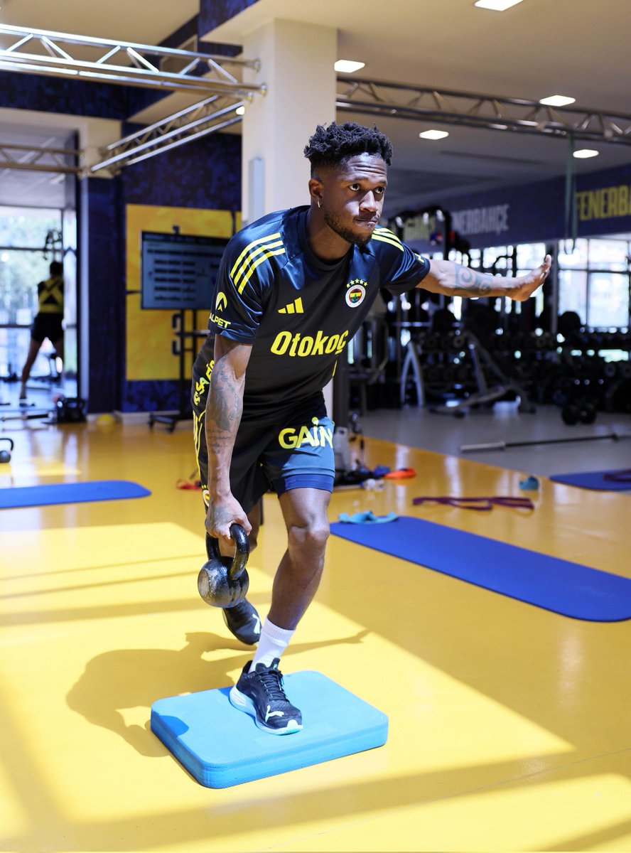 Tek Yol FENER tweet media