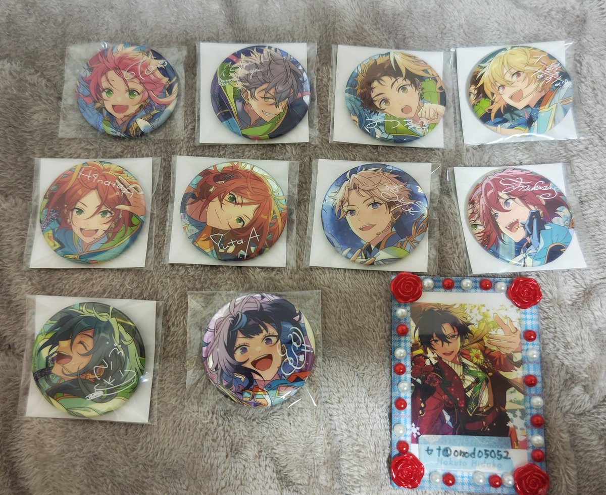 交換】あんスタ 10周年 缶バッジ (譲)桃李☆晃牙光なずなひなたゆうた