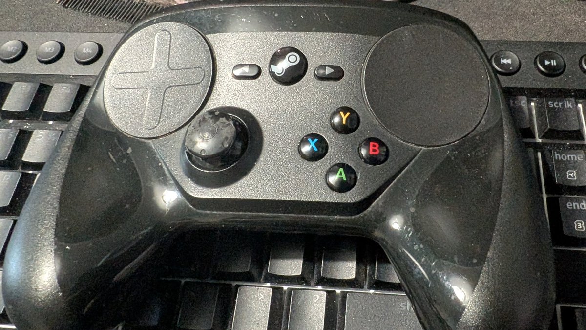 The VR Gamer tweet media