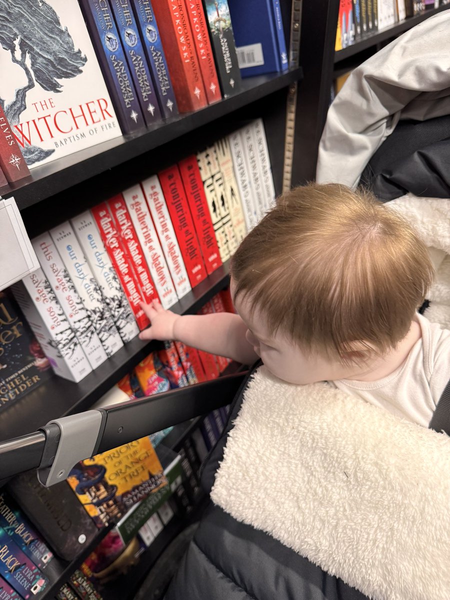 rachel tweet media