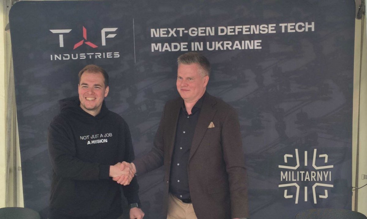 Пан Пачковский tweet media