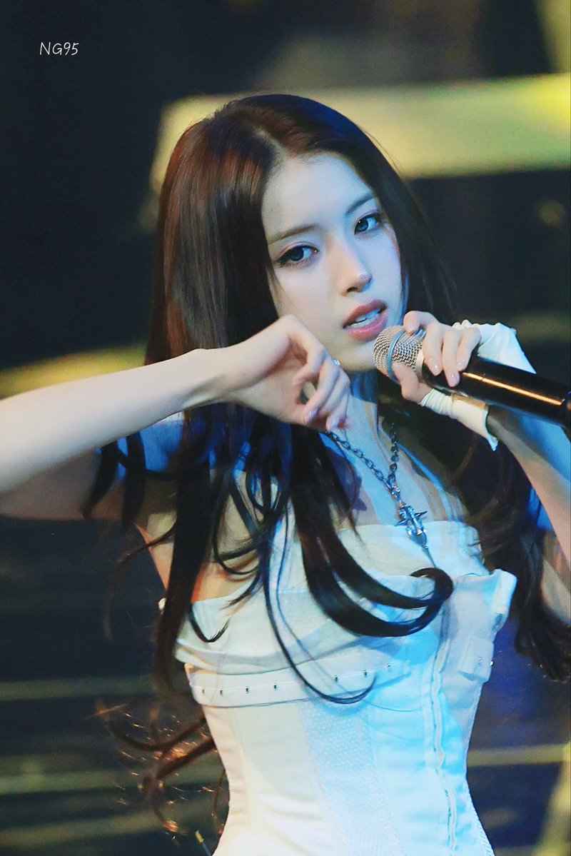 NG95jiwoo tweet media
