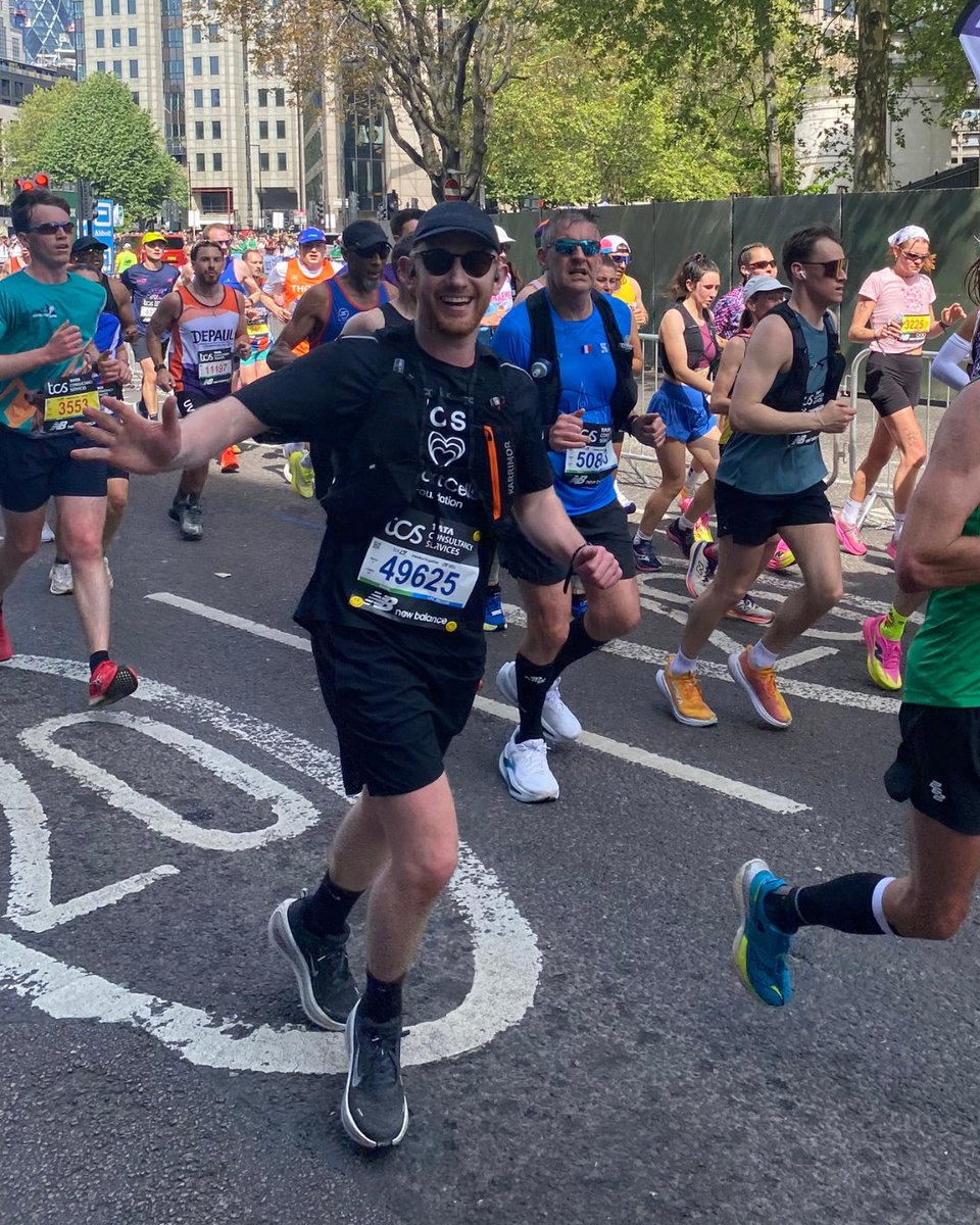 HeartCells's tweet photo. 26.2 miles, done ❤️

Robert & Josh did the London Marathon in support of the Heart Cells Foundation this weekend, raising awareness for life-changing heart treatments.
An incredible effort for an important cause 👏

You can still donate here: https://t.co/tPHssm6Bya 

#LondonMarathon #HeartCellsFoundation