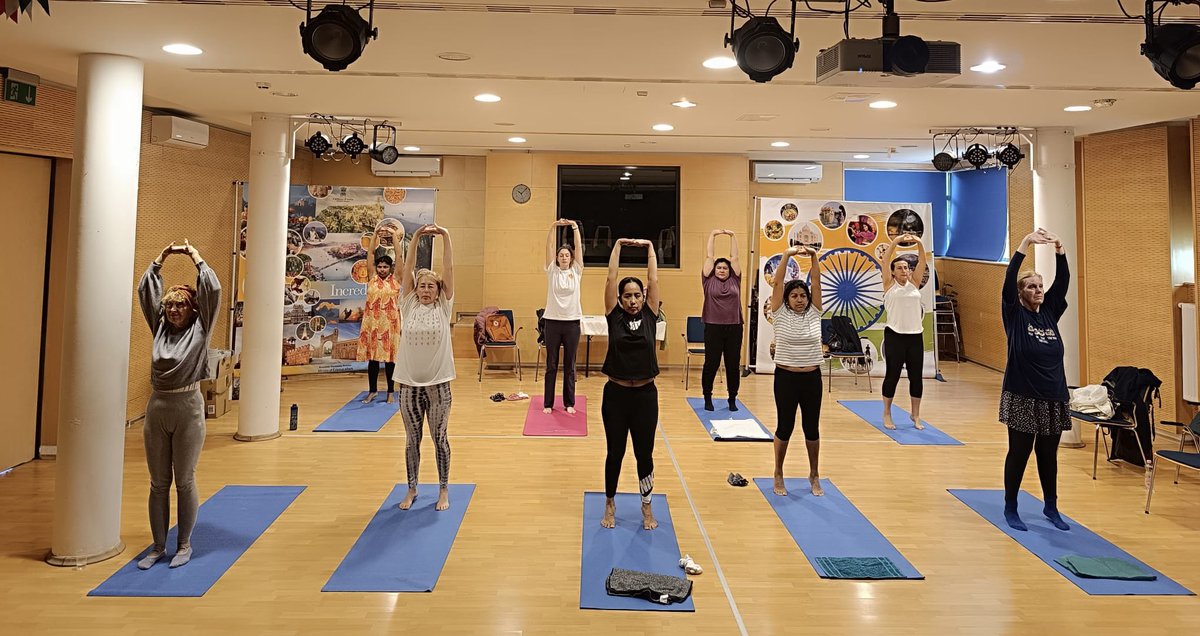 iccr_budapest's tweet photo. #YogaEvent No. 40
A workshop on #CommonYogaProtocol was conducted as part of the preparations for International Day of Yoga 2026. Participants learned & practiced key yoga techniques, promoting health, wellness, and awareness.
#IDYHungary
@MEAIndia @moayush @IndiaInHungary https://t.co/I2t72IoX1D