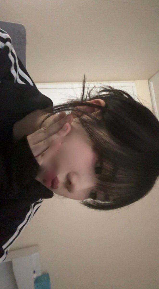 아메 (アメ) tweet media