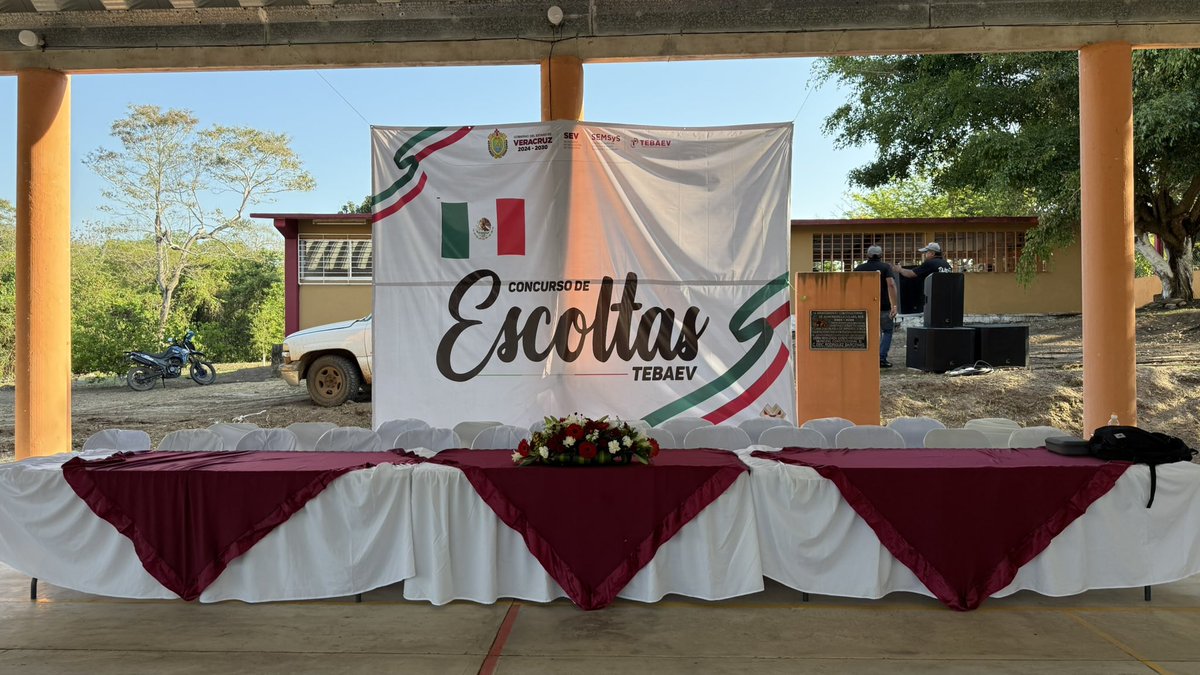 tebaevpoblado2's tweet photo. Nos preparamos para un nuevo desafío. 🎖️ Hoy, nuestra escolta ganadora de la sede Acula participará en el concurso de zona a nivel regional en el Telebachillerato Rodríguez Clara.

Estamos seguros de que su desempeño será impecable ¡Mucho éxito, campeones! https://t.co/ScvL0DQjC6