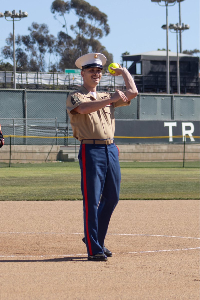 Peyton_Stokes14's tweet photo. Our third annual Military Appreciation Day for my high school team. 

I started this tradition as a freshman and it’s one of my favorite days of the year 🇺🇸

#MilitaryAppreciation
#SupportOurTroops
#ProudAmerican
#USA
#StarsAndStripes
#RedWhiteAndBlue
#GodBlessAmerica
#LandoftheFree
#HomeoftheBrave
