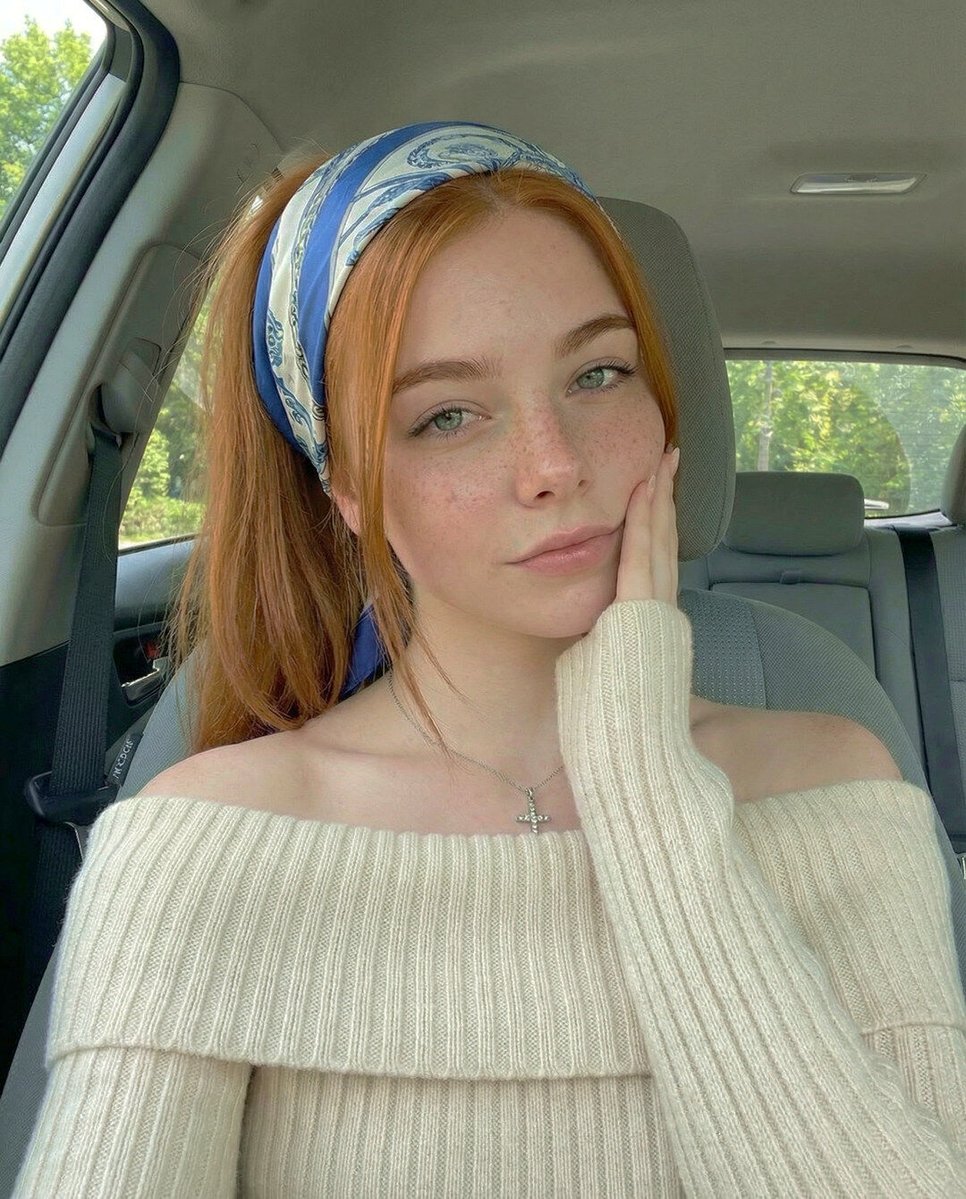 Luna Fuchs tweet media