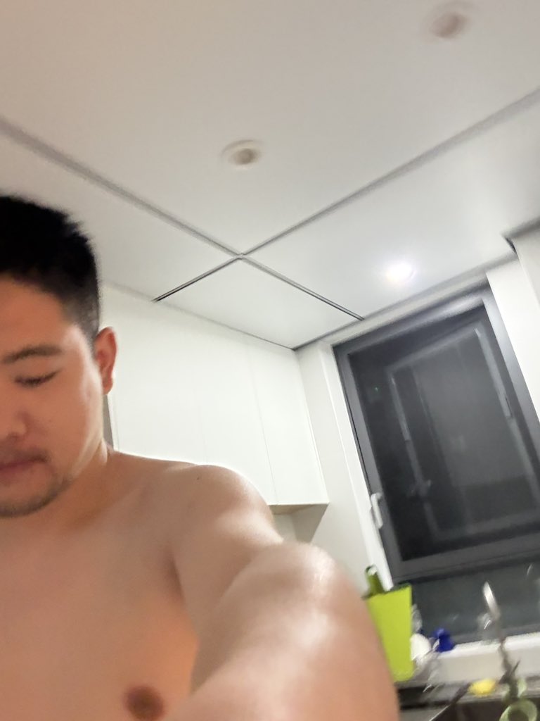 不高兴Igor tweet media