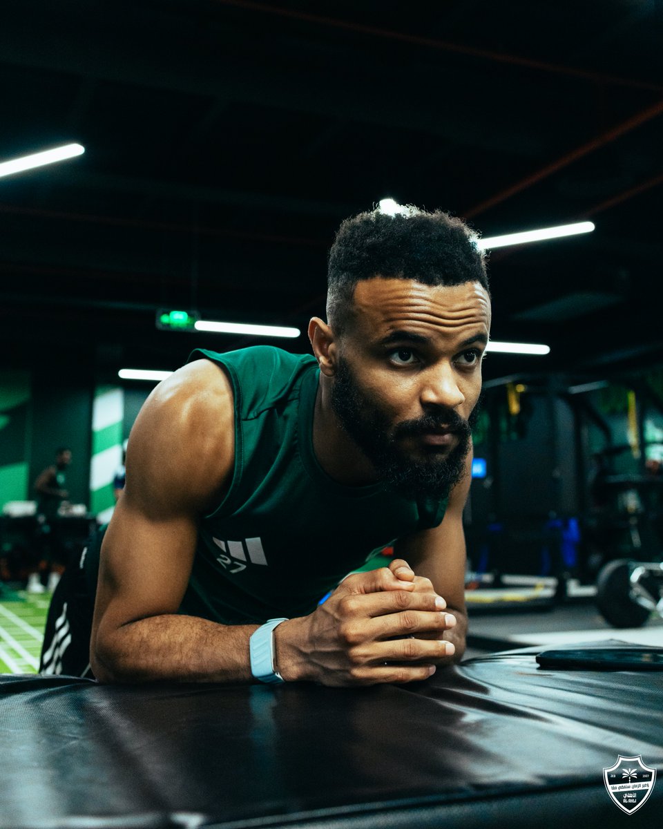 النادي الأهلي السعودي tweet media