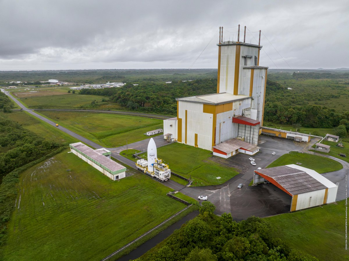 📷 Behind the scenes prep for this week’s Leo launch double-header:

First up: Leo Atlas 6 (LA-06) with <a href="/ulalaunch/">ULA</a>, carrying 29 Leo satellites into space. Atlas V is on the pad and set to lift off from Cape Canaveral, FL tonight at 8:52 p.m. ET.

Next: Leo Europe 2 (LE-02) with