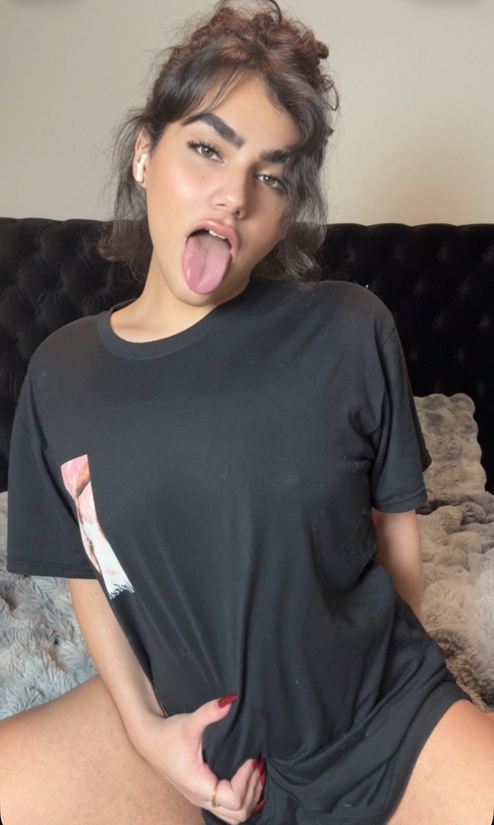 monatssf's tweet image. Put it in my mouth 

📍 Austin Texas

#austin #austintx #austintexas #shemale #ladyboy #femboy