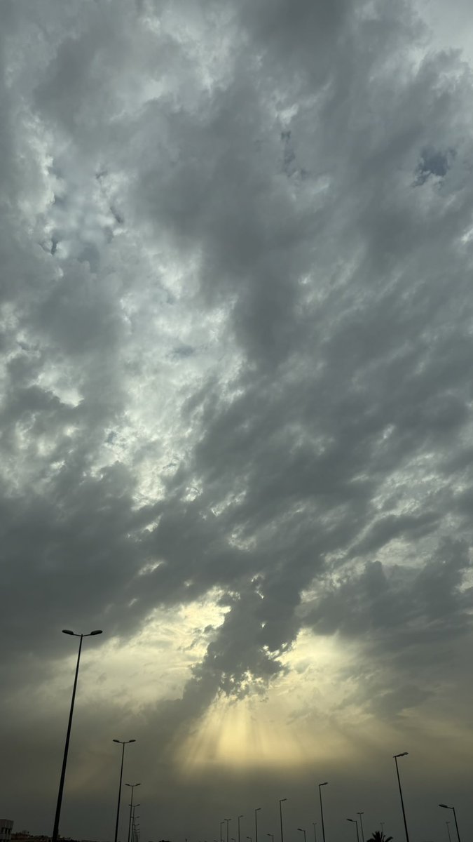 1AT 🇰🇼 tweet media