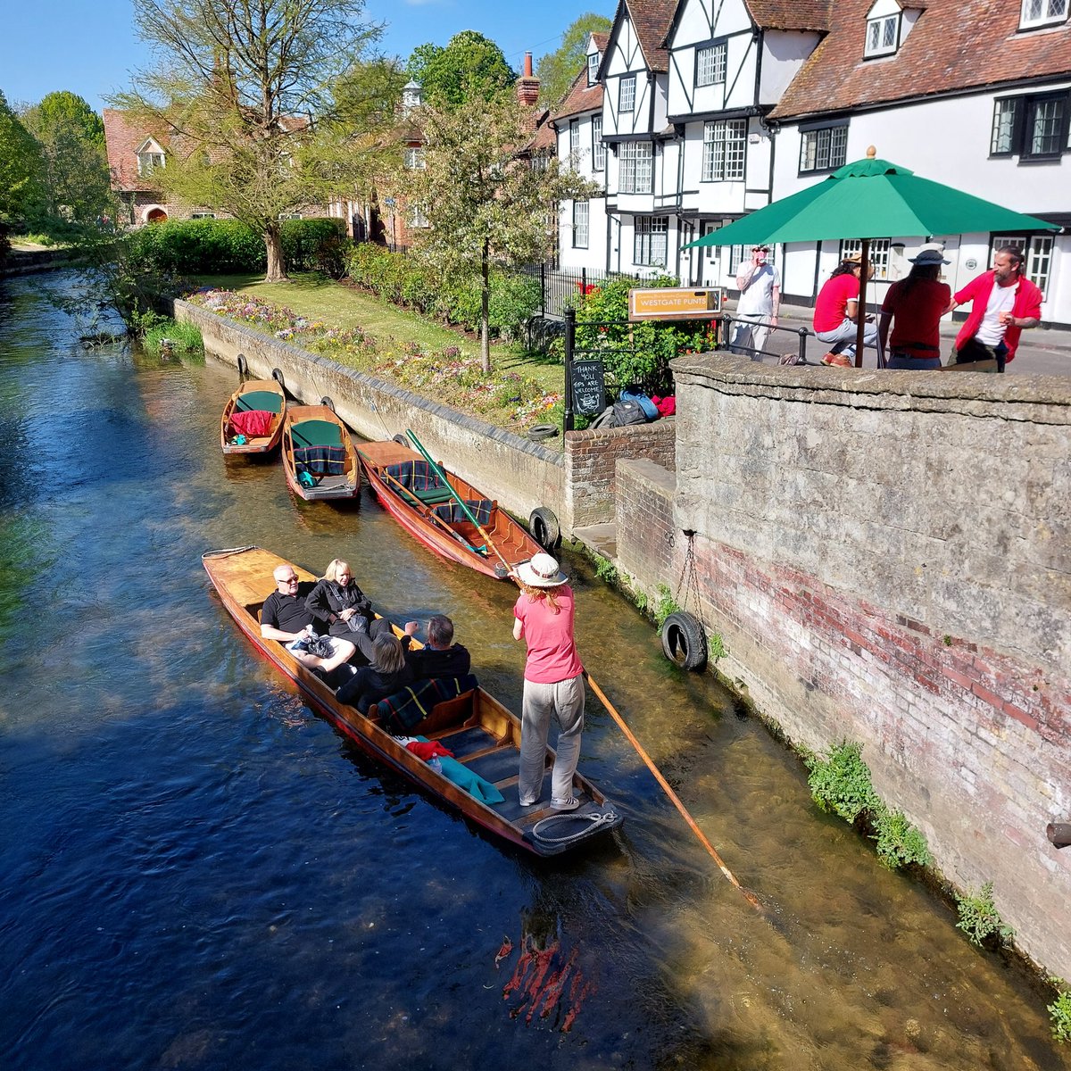grecian10681068's tweet image. Canterbury,  Whitstable,  Herne Bay , and back to Ramsgate today.
#longweekend 
#kent