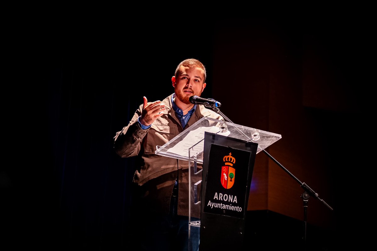 Naím Yánez Alonso tweet media