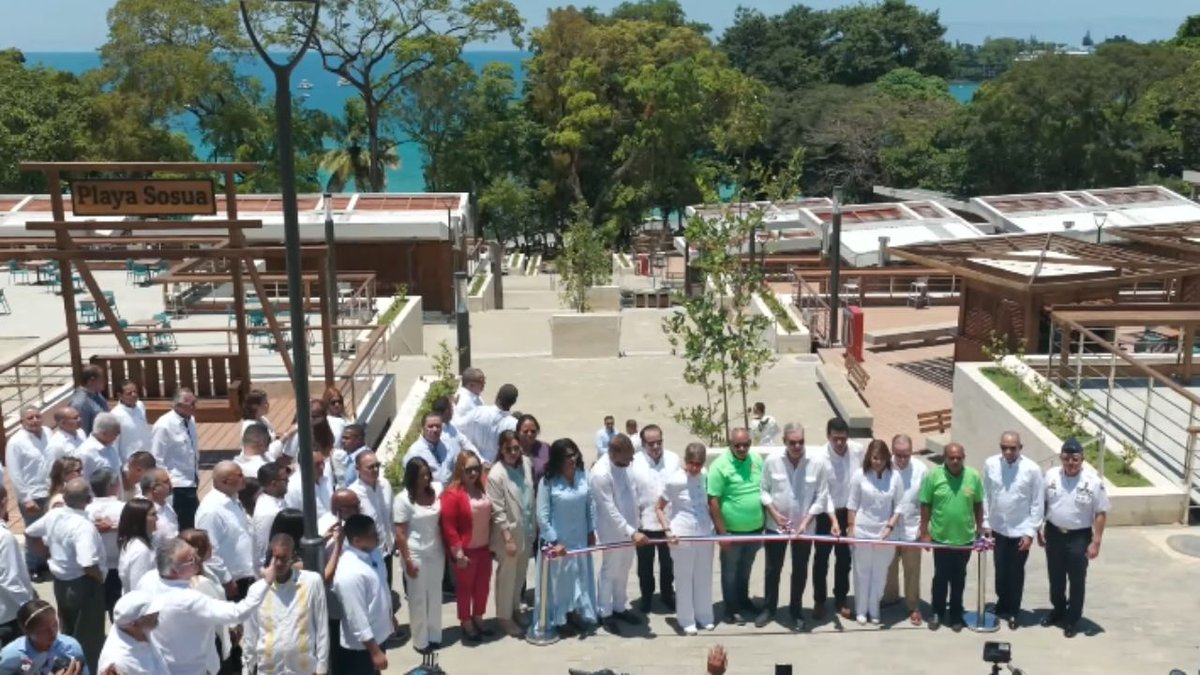 SIN24Horas's tweet image. Collado destaca transformación de Playa Sosúa con inversión millonaria #NoticiasSIN #Turismo #DavidCollado

Detalles en: noticiassin.com/pais/turismo/2…