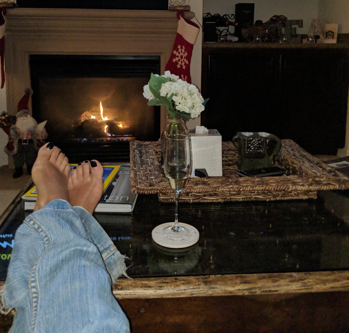 celebfeetpics1's tweet photo. Essence Atkins https://t.co/rG7OWkdbGj