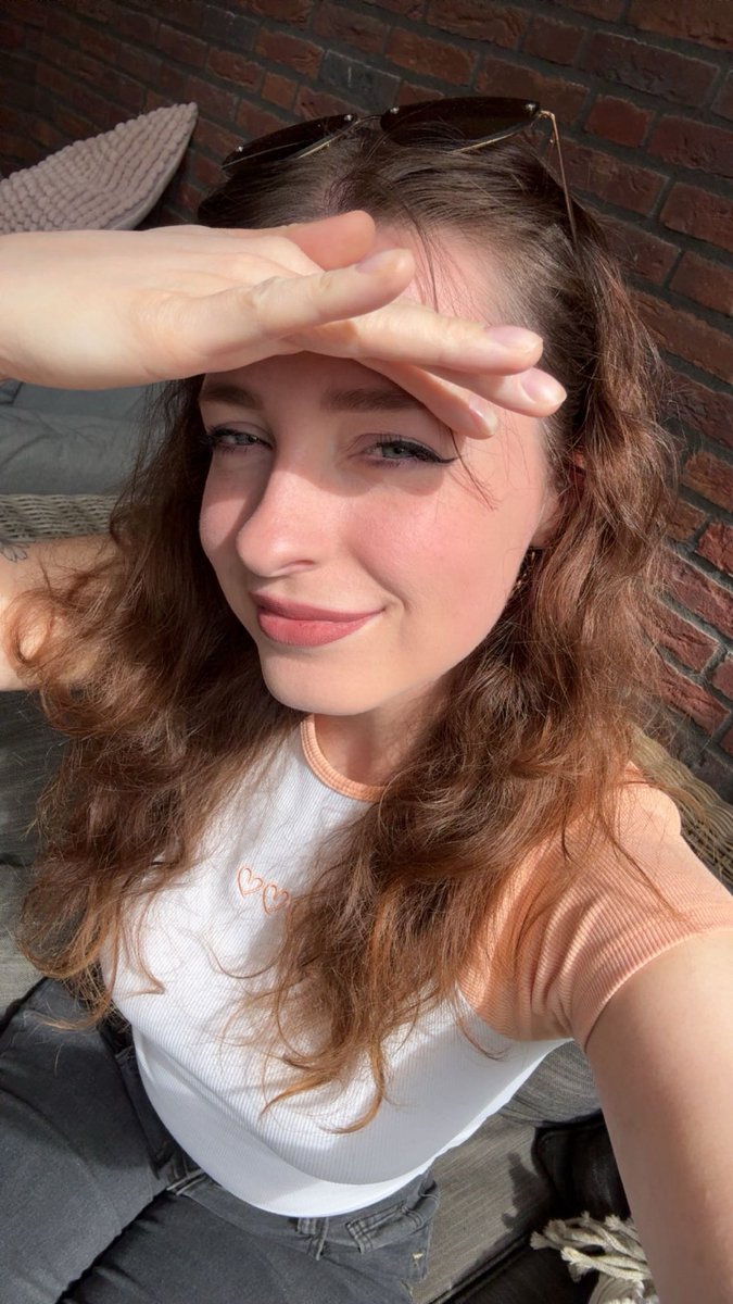 beau⁷ ࣪𖤐 is seeing bts tweet media