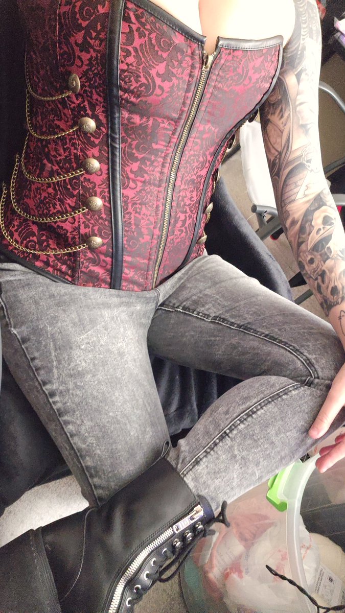 PopCountry | Seamstress DH 🦇🪡 tweet media