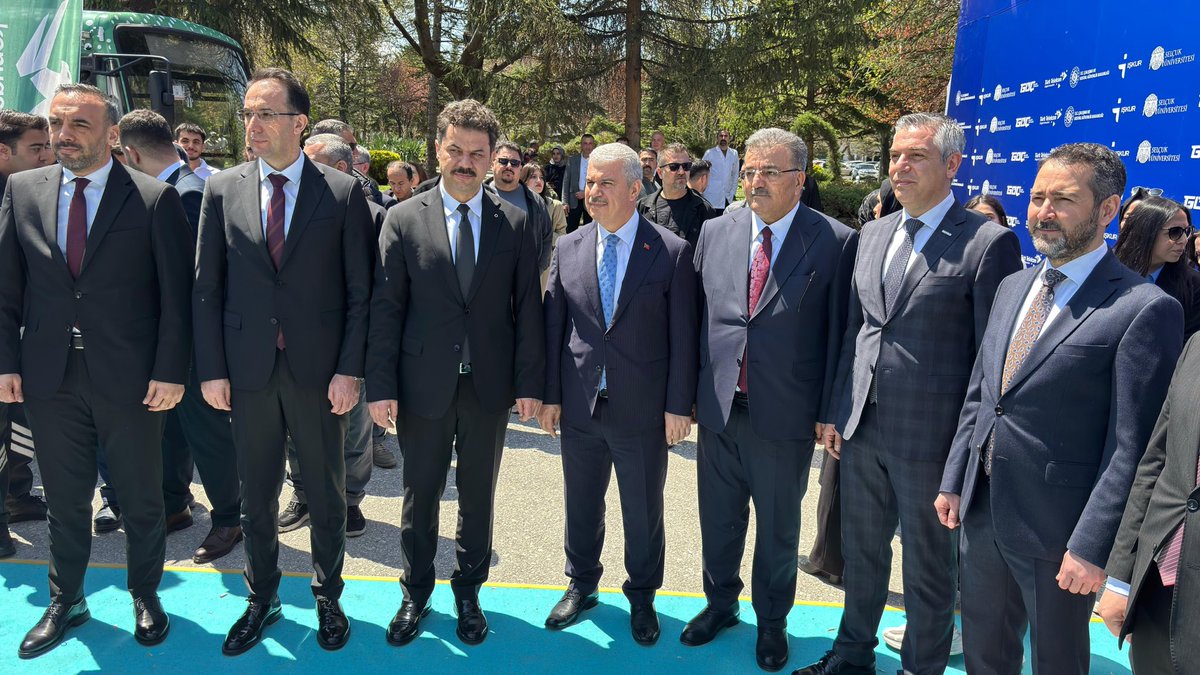 tohumUP's tweet photo. Selçuk Üniversitesi ev sahipliğinde düzenlenen İKAF İç Anadolu Kariyer Fuarı’nın açılışına katıldık.
TohumUP vizyonumuzla; üniversite, girişimci, yatırımcı ve iş dünyası arasındaki köprüleri güçlendirmeye devam edeceğiz.

 #İKAF #TohumUP #Konya

@MUSIADKonya @OsmanUlular https://t.co/8qsZtSkWUx