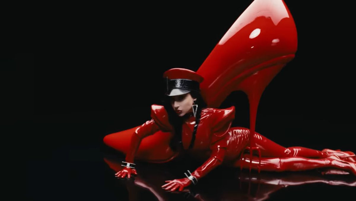 pop culture gal tweet media