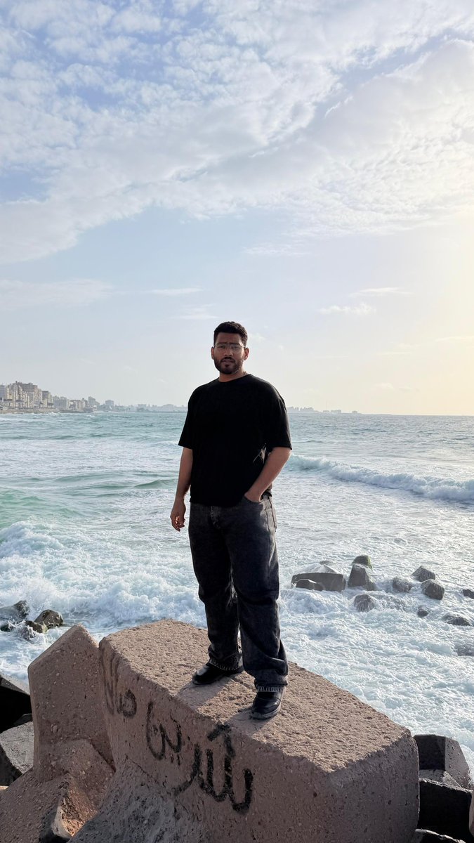 عشّري tweet media