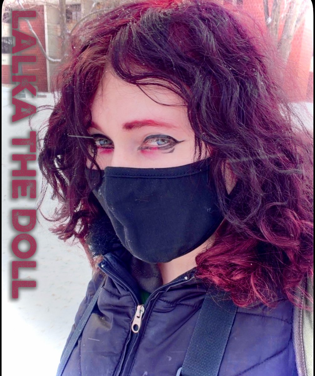 LalkatheDoll tweet media