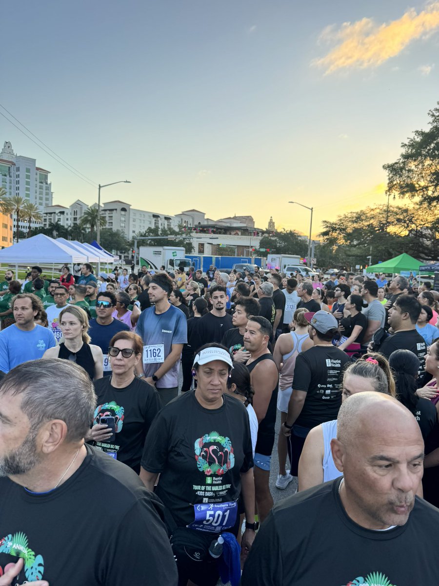 Vince_Lago's tweet photo. Congratulations to all who participated in the Tour of the Gables 5K/10K this past weekend. It was great to see so many friends show up to support a great cause. Thank you to the @gableschamber for organizing this event for the 29th year and to all our community partners! https://t.co/86c2HXwGux