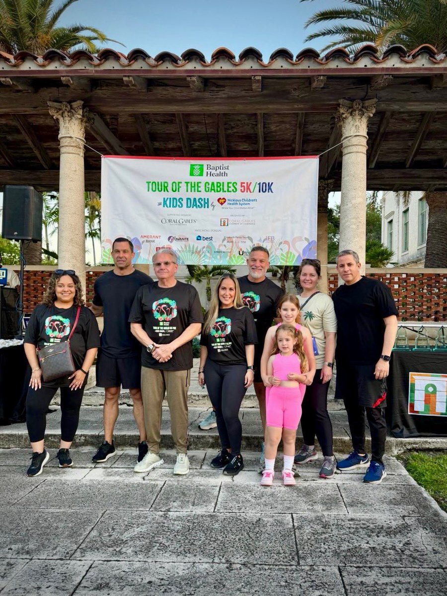 Vince_Lago's tweet photo. Congratulations to all who participated in the Tour of the Gables 5K/10K this past weekend. It was great to see so many friends show up to support a great cause. Thank you to the @gableschamber for organizing this event for the 29th year and to all our community partners! https://t.co/86c2HXwGux