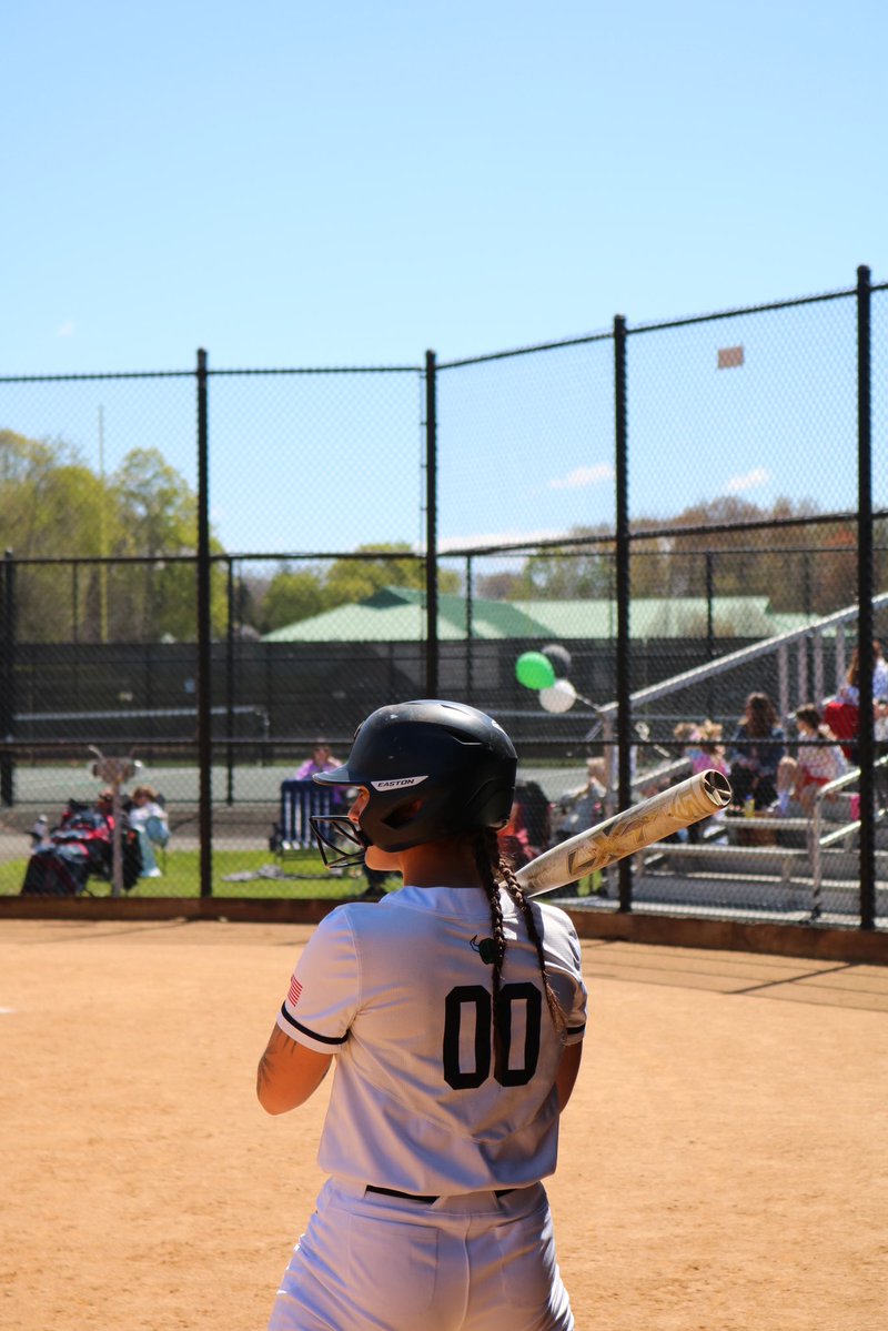 HVCC_Softball tweet media