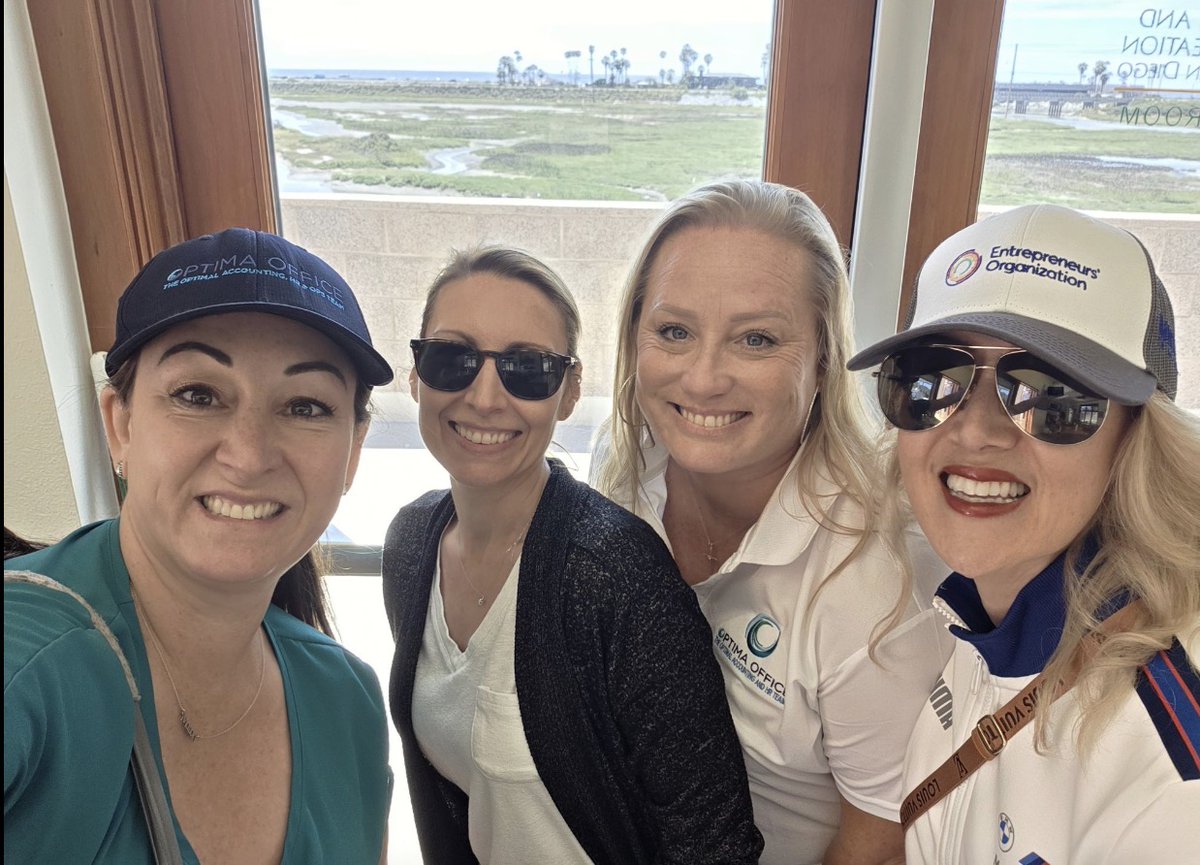 OptimaOffice's tweet photo. Last week, 21 of us stepped away from our desks and into something a little different. 

When your people feel connected, supported, and genuinely part of something, it shows up in the work. 

And it shows up for our clients. https://t.co/zVwljEtjKa