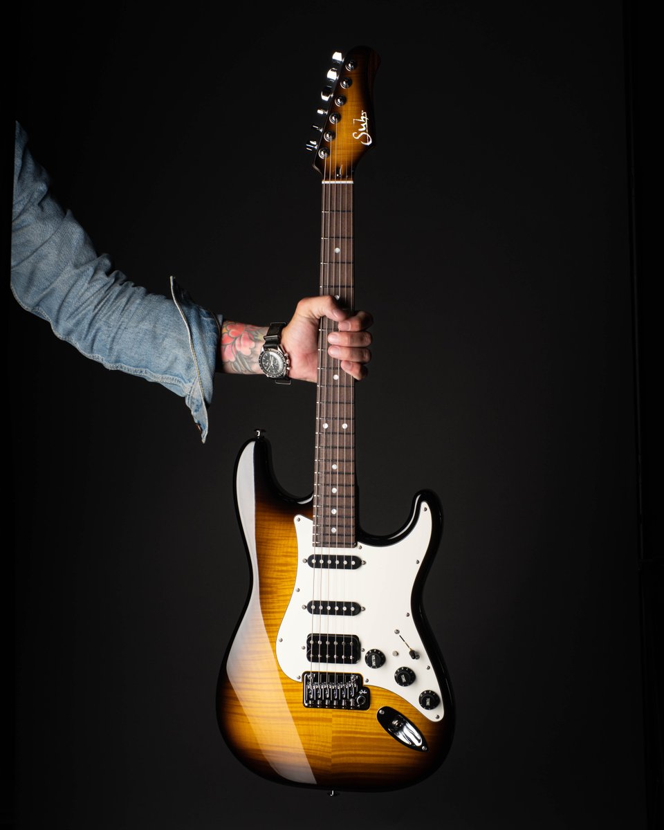 Suhr Custom tweet media
