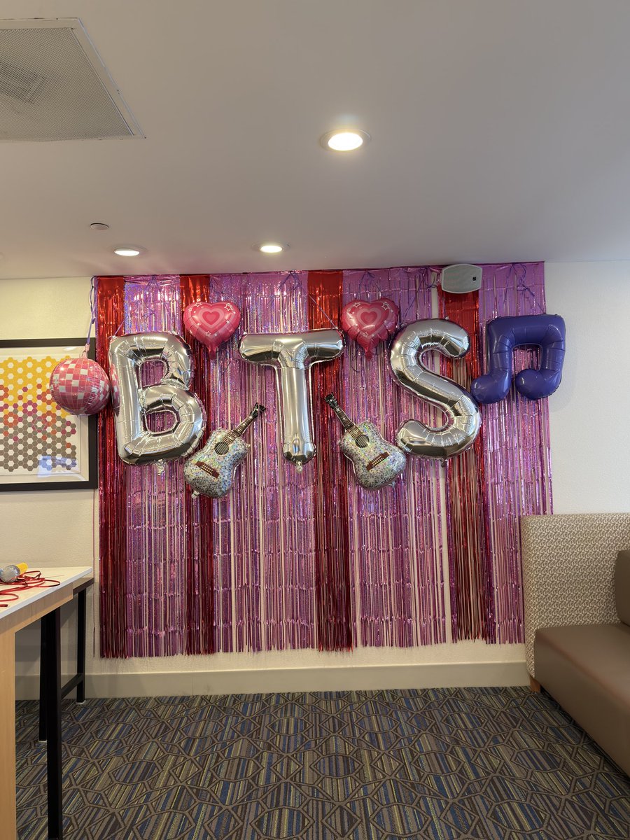 Mah💜ⒷⓉⓈ ⁷⁼¹ - I stayed,⦿ ☰ ☲ tweet media