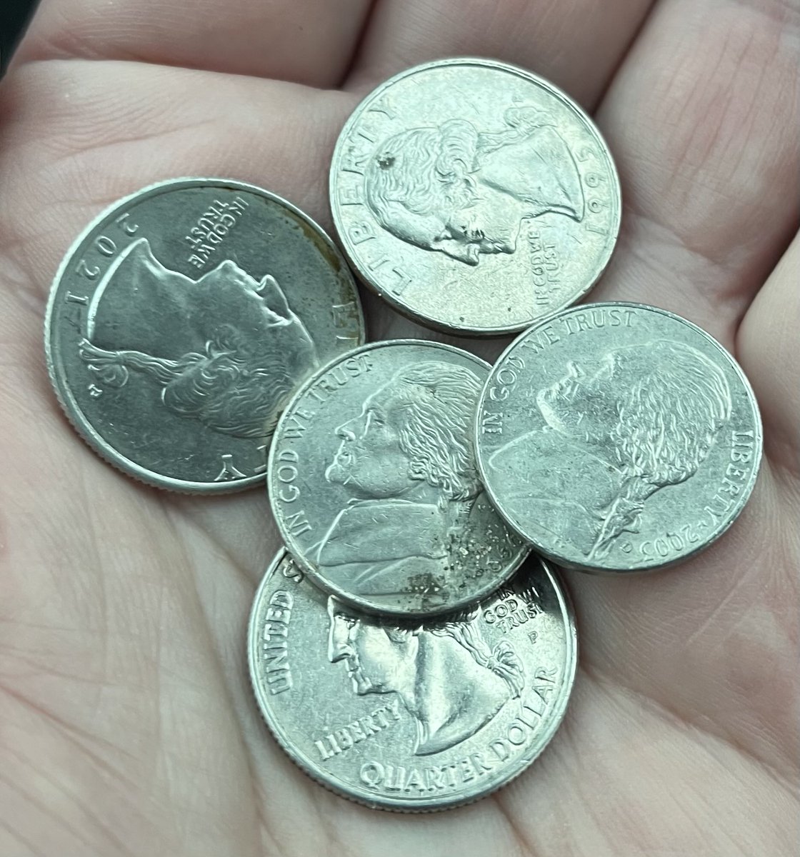 RobertCousland's tweet image. The total is $2.11. Give the girl $5.01 &amp;amp; ask “This isn’t going to confuse you?” She responds “No.” &amp;amp; gives me $2.10 in change. 🤨 I explain it should be $2.90 so she takes back the dime &amp;amp; gives me .85 cents. 😔 Will use a card next time and stick them with the credit fees. #math