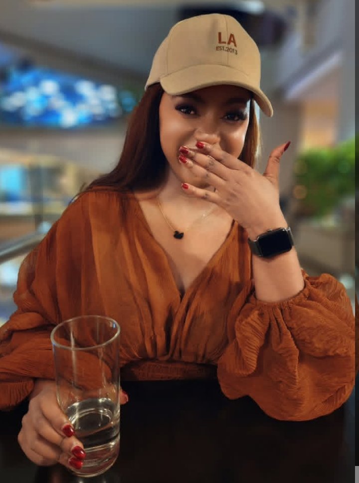 Jenny Fa tweet media